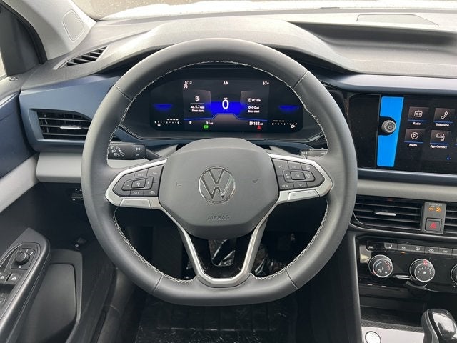 2023 Volkswagen Taos SE FWD